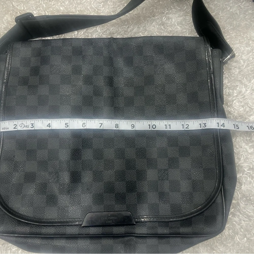 Louis Vuitton Damier Graphite Daniel GM